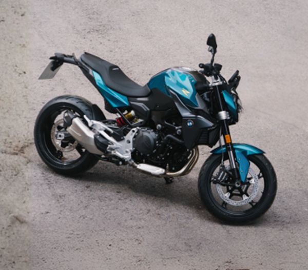 F 900 R