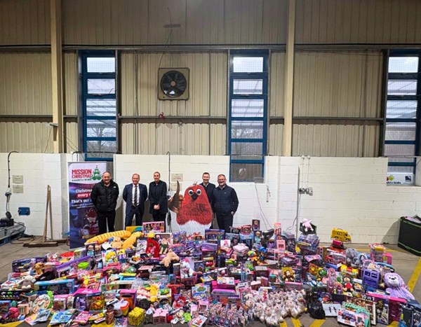 Lloyd Land Rover North East proud to support Mission Christmas