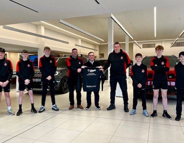 Lloyd Select Kelso Sponsor Future Football Stars