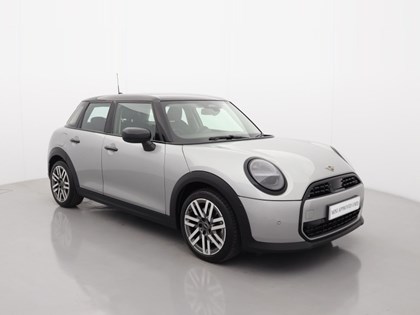 2024 (74) MINI COOPER 1.5 C Classic 5dr Auto