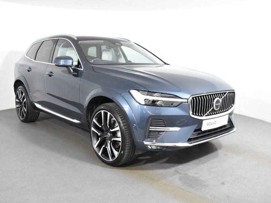 2024 (74) VOLVO XC60 2.0 B5P Ultra Bright 5dr AWD Geartronic