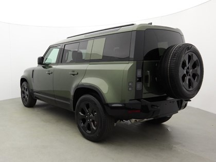 LAND ROVER DEFENDER 3.0 D250 X-Dynamic SE 110 5dr Auto
