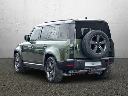 LAND ROVER DEFENDER 3.0 D250 X-Dynamic SE 110 5dr Auto