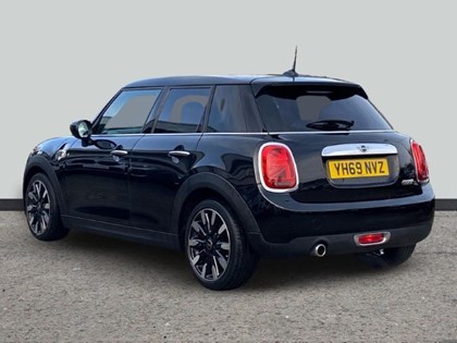 2019 (69) MINI HATCHBACK 1.5 Cooper Exclusive II 5dr Auto