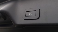 2023 (23) LAND ROVER RANGE ROVER EVOQUE 1.5 P300e R-Dynamic SE 5dr Auto 5086124