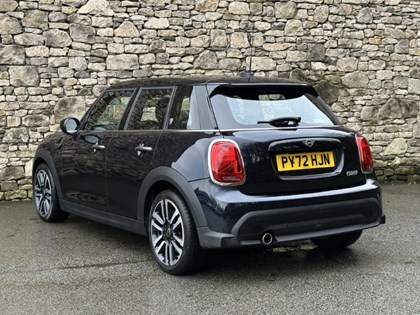 2023 (72) MINI HATCHBACK 1.5 Cooper Exclusive 5dr Auto