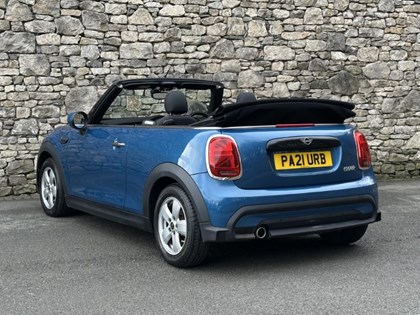 2021 (21) MINI CONVERTIBLE 1.5 Cooper Classic 2dr Auto