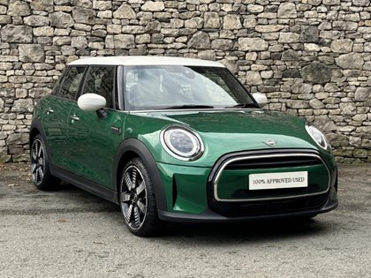 2023 (23) MINI HATCHBACK 1.5 Cooper Exclusive Premium 5dr Auto