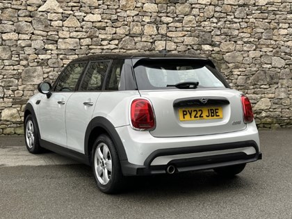 2022 (22) MINI HATCHBACK 1.5 Cooper Classic 5dr Auto
