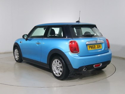 2018 (68) MINI HATCHBACK 1.5 One II 3dr Step Auto