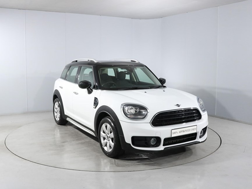 2019 (69) MINI COUNTRYMAN 1.5 Cooper Classic 5dr