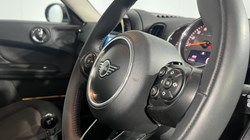 2019 (69) MINI COUNTRYMAN 1.5 Cooper Classic 5dr 5331644