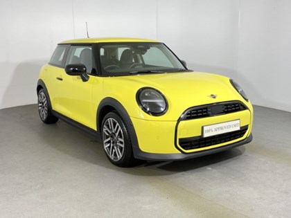 2024 (74) MINI COOPER 1.5 C Classic 3dr Auto