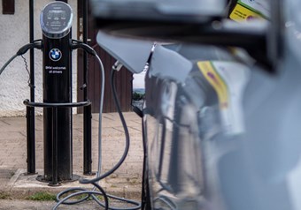 Range and Charging of the BMW iX2.