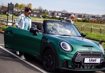 We Buy Financed and Leased Vehicles