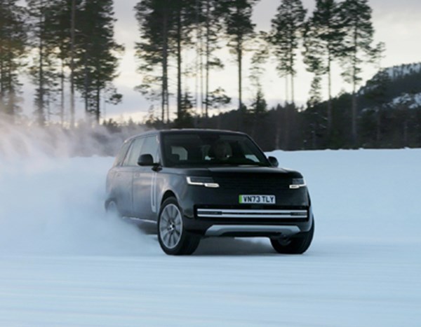 Range Rover Electric prototypes begin testing on the frozen lakes of Sweden