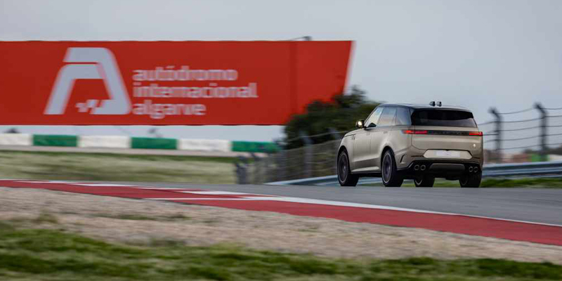 Range Rover Sport SV Braking Performance Sets New Standards