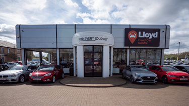 Welcome to Lloyd Used Car Centre