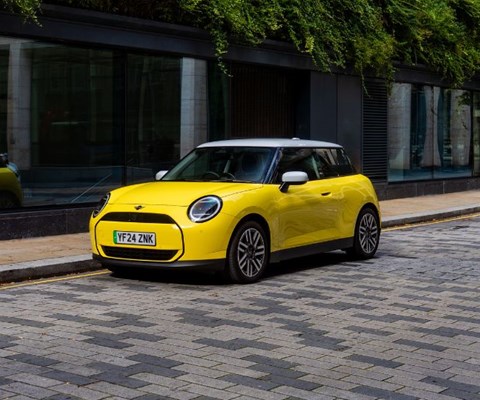 Lloyd All-Electric MINI Cooper Business Offers