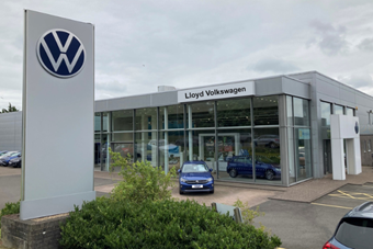 Lloyd Volkswagen Dealership