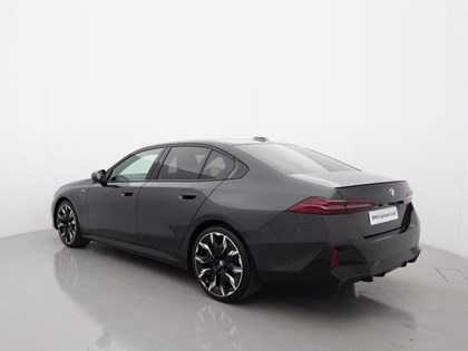 2025 (75) BMW 5 SERIES 520i M Sport Pro 4dr Auto