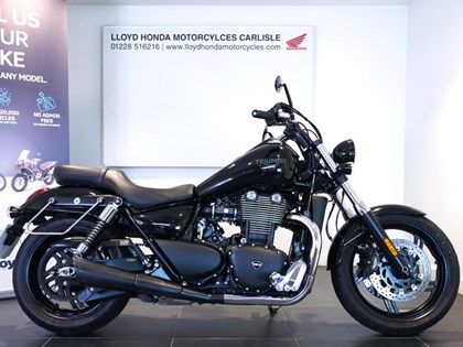 2017 (17) Triumph Thunderbird Storm