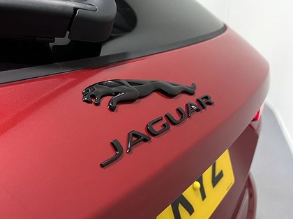 2023 (23) JAGUAR F-PACE 2.0 D200 R-Dynamic SE Black 5dr Auto AWD