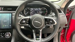 2022 (22) JAGUAR F-PACE 2.0 D200 R-Dynamic SE 5dr Auto AWD 3157452