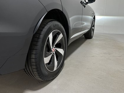 2023 (72) JAGUAR F-PACE 2.0 D200 R-Dynamic S 5dr Auto AWD