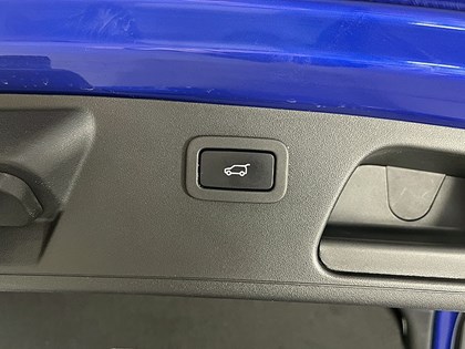 2018 (18) JAGUAR E-PACE 2.0d [180] R-Dynamic SE 5dr Auto