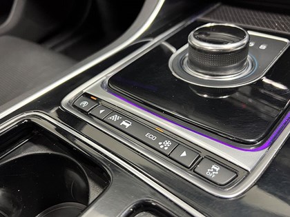 2016 (66) JAGUAR XF 3.0d V6 S 4dr Auto