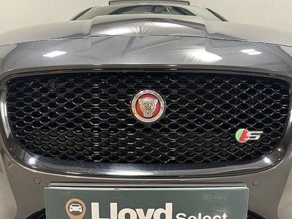 2016 (66) JAGUAR XF 3.0d V6 S 4dr Auto