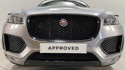 2020 (70) JAGUAR F-PACE 2.0d [180] Chequered Flag 5dr Auto AWD 3292442