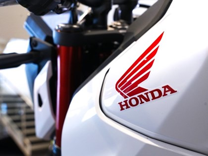  Honda CB750 Hornet