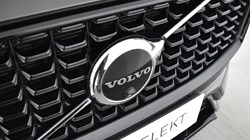 2023 (73) VOLVO XC60 2.0 B5P Plus Dark 5dr AWD Geartronic 3219861