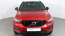 2020 (20) VOLVO XC40 2.0 T5 R DESIGN 5dr AWD Geartronic 3221143