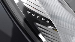 2021 (21) VOLVO XC60 2.0 B5P [250] Momentum 5dr AWD Geartronic 3284101