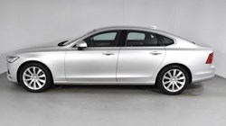 2018 (18) VOLVO S90 2.0 D4 Momentum Pro 4dr Geartronic 3286451