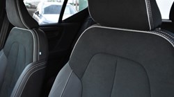 2025 (74) VOLVO XC40 2.0 B3P Plus Dark 5dr Auto 4920225