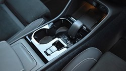 2025 (74) VOLVO XC40 2.0 B3P Plus Dark 5dr Auto 4920214