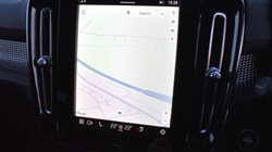 2025 (74) VOLVO XC40 2.0 B3P Plus Dark 5dr Auto 4920205