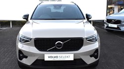 2025 (74) VOLVO XC40 2.0 B3P Plus Dark 5dr Auto 4920198