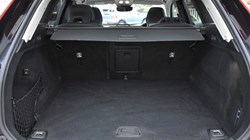 2025 (25) VOLVO XC60 2.0 B5P Ultra Dark 5dr AWD Geartronic 5041415