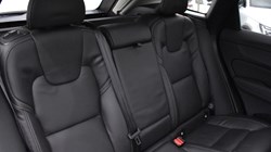 2025 (25) VOLVO XC60 2.0 B5P Ultra Dark 5dr AWD Geartronic 5041401
