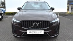 2025 (25) VOLVO XC60 2.0 B5P Ultra Dark 5dr AWD Geartronic 5041366