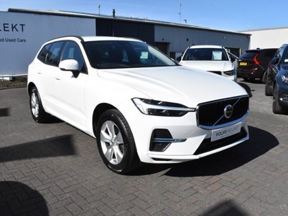 2022 (22) VOLVO XC60 2.0 B4D Momentum 5dr AWD Geartronic