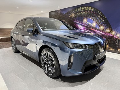 BMW iX 300kW xDrive45 M Sport 101kWh 5dr Auto