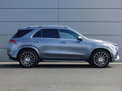 2022 (22) MERCEDES-BENZ GLE 400d 4Matic AMG Line Prem 5dr 9G-Tronic [7 St]