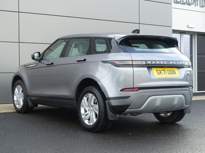 2021 (71) LAND ROVER RANGE ROVER EVOQUE 2.0 D200 SE 5dr Auto
