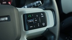 2023 (72) LAND ROVER DEFENDER 3.0 D250 X-Dynamic SE 110 5dr Auto 5062474